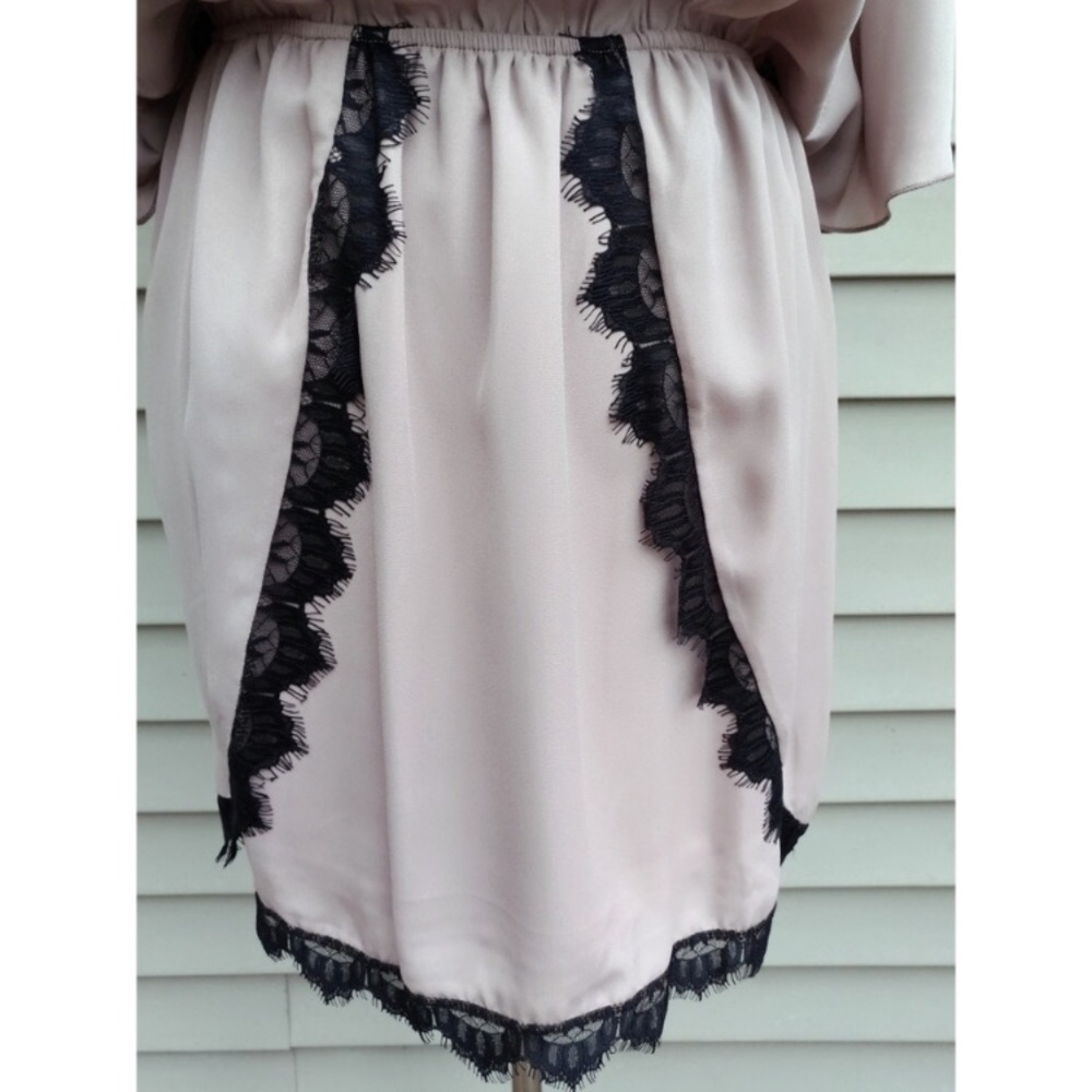 Blush Mini Dress 👗 - Picture 5 of 6